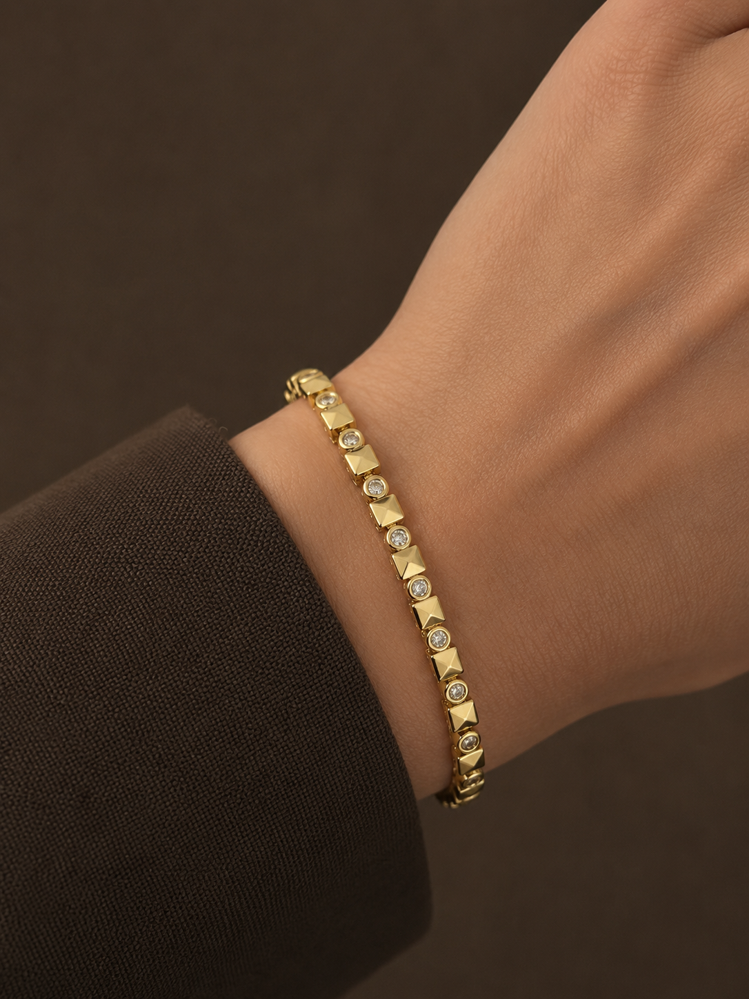 Golden Edge Bracelet