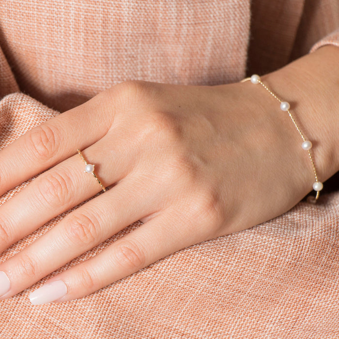 14K Solid Gold Pearl Bracelet