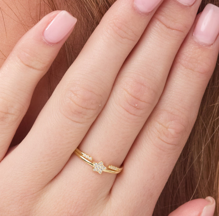 Gold Star Ring