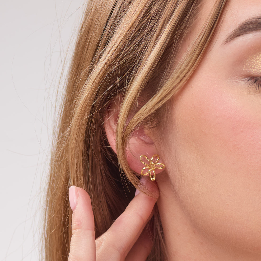 Gold Flower Loop Stud