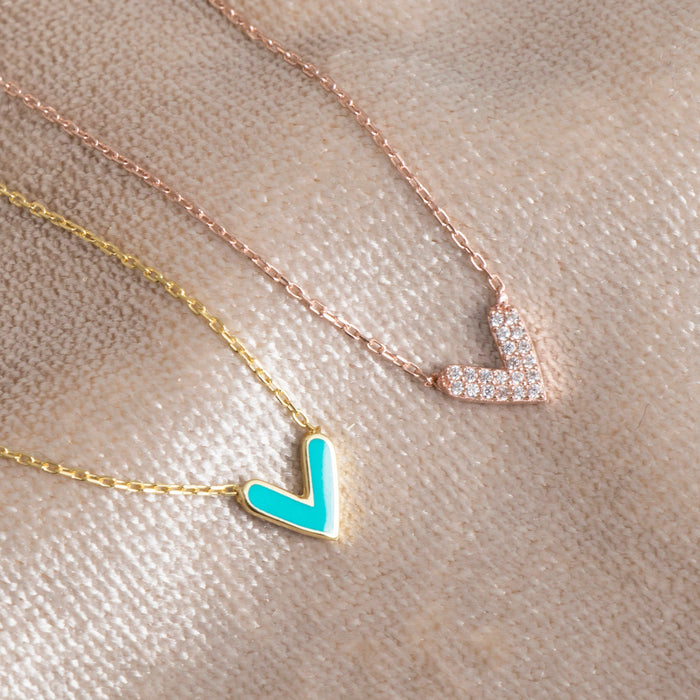 Dainty Gold Heart Necklace