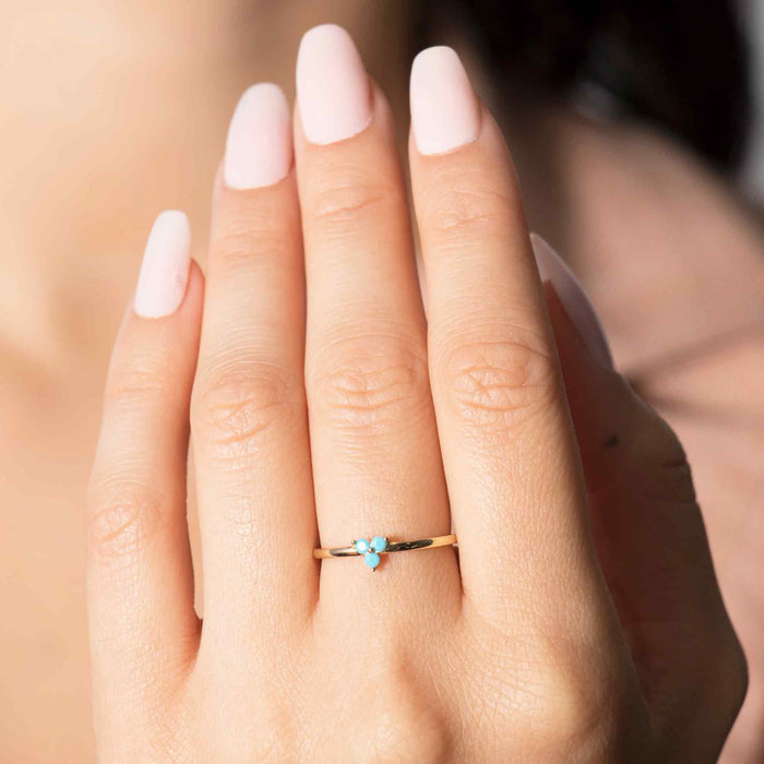 Delicate 14k Gold Turquoise Ring