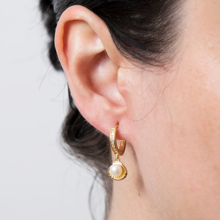 Elegant Freshwater Pearl Hoop Earrings