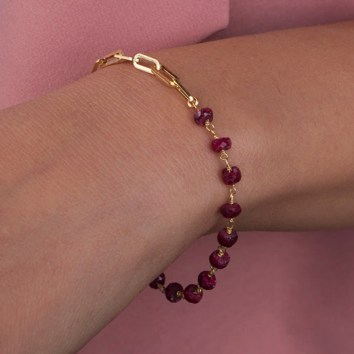 Dainty Garnet Bracelet