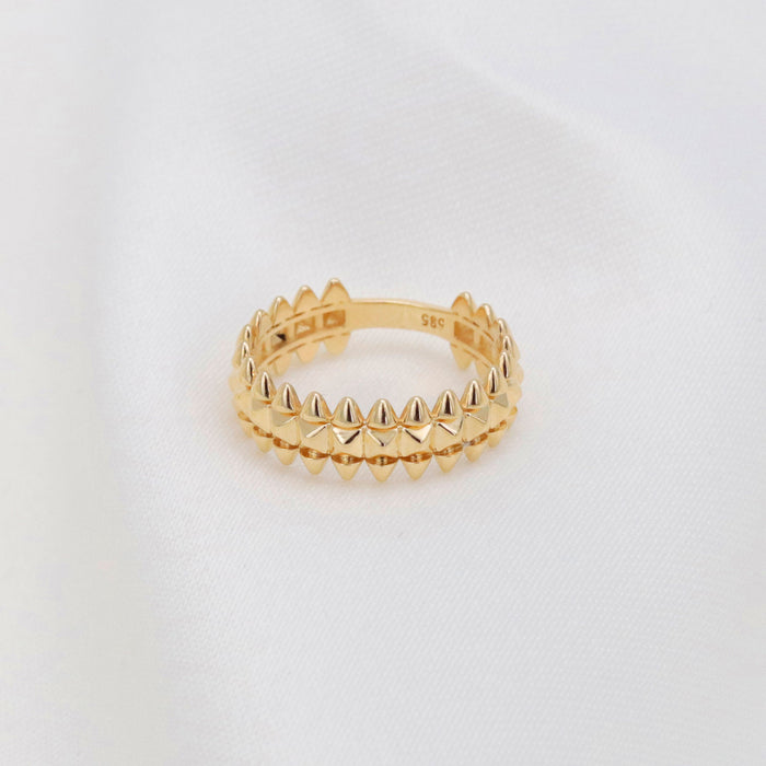 14k Gold Pyramid Spike Ring