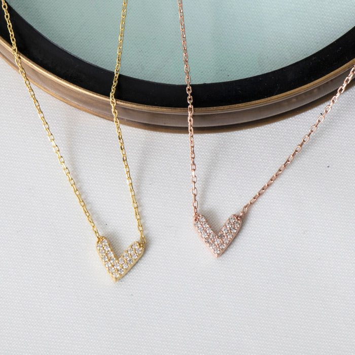 Dainty Gold Heart Necklace