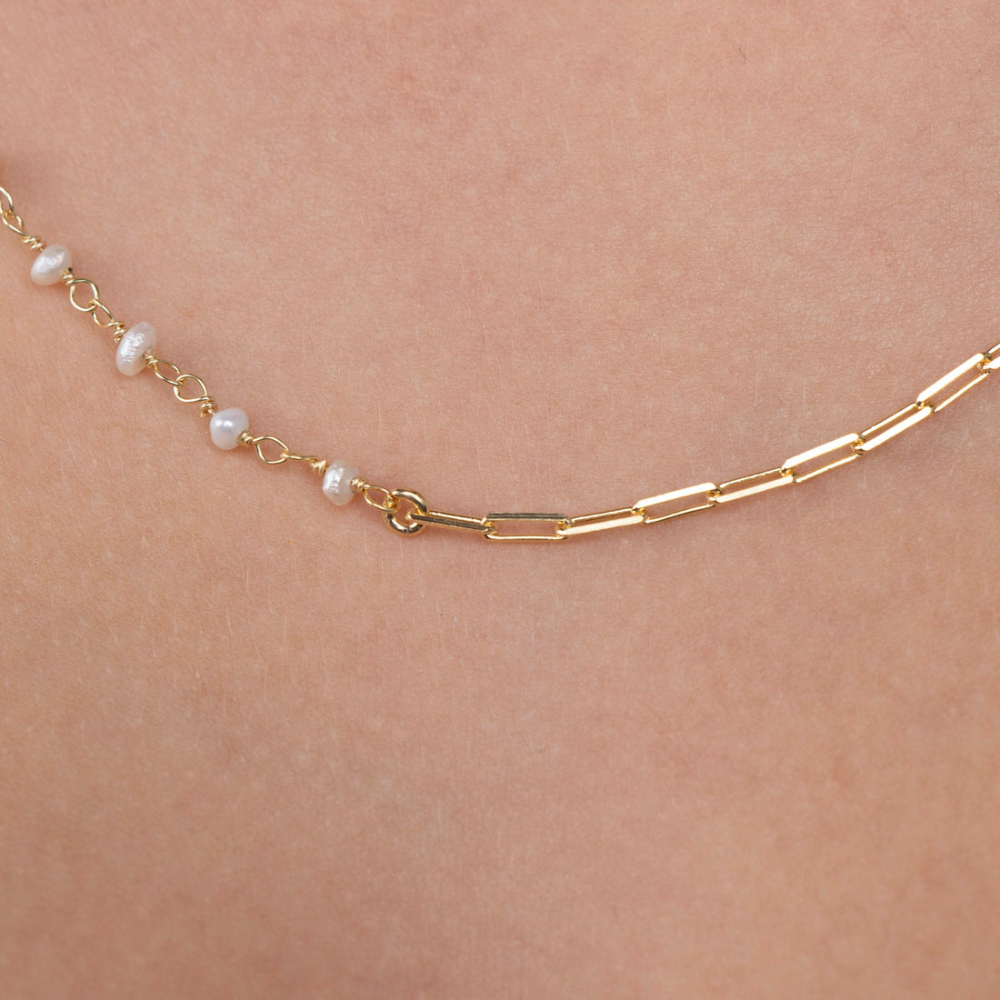 Freshwater Pearl & Gold Chain Necklace