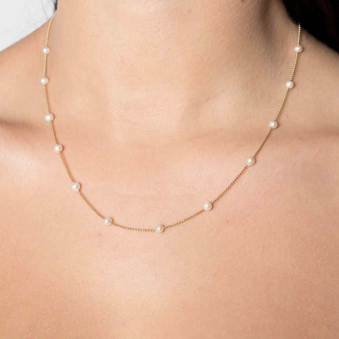 14k Gold Pearl Choker