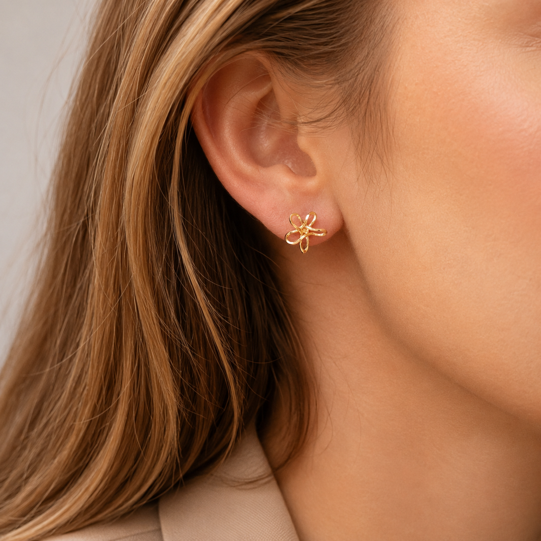 Gold Flower Loop Stud
