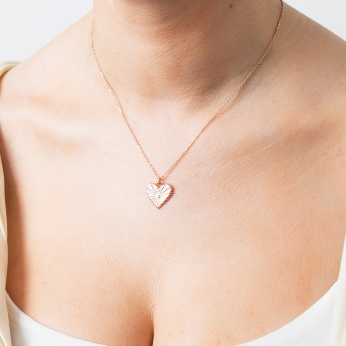 Dainty 14k Gold Vermeil Heart Pendant Necklace