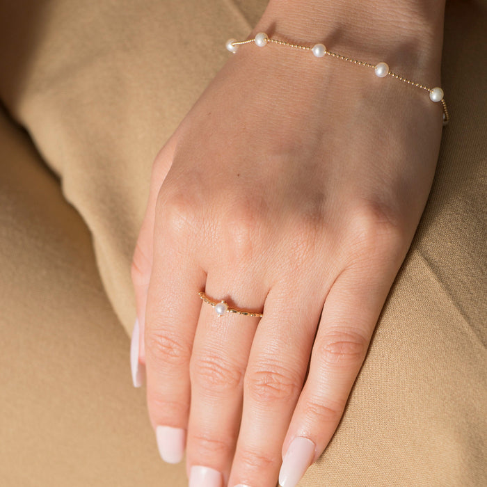 14K Solid Gold Pearl Bracelet