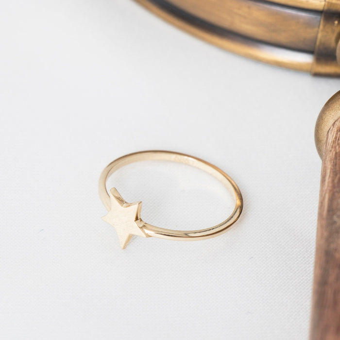 14K Solid Gold Star Ring