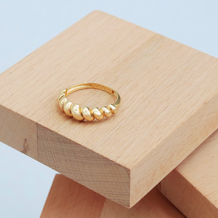 14k Solid Gold Croissant Dome Ring