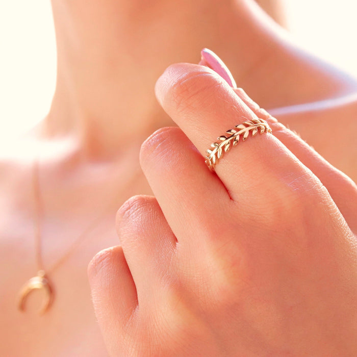 14k Gold Vine Leaf Branch Ring