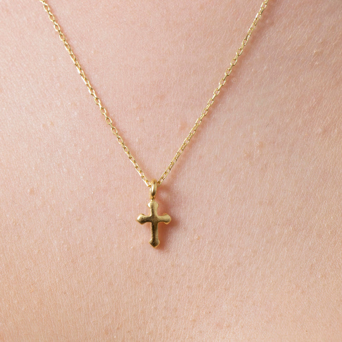 Dainty Cross Necklace