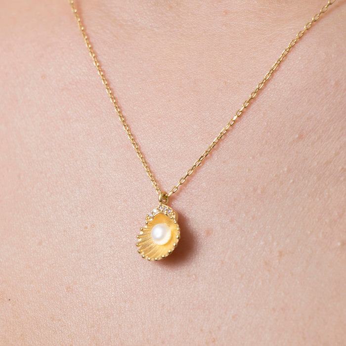 Gold Vermeil Pearl Shell Necklace
