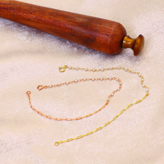 Dainty Pearl Bracelet
