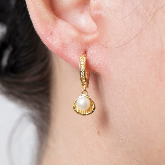 Elegant Freshwater Pearl Hoop Earrings