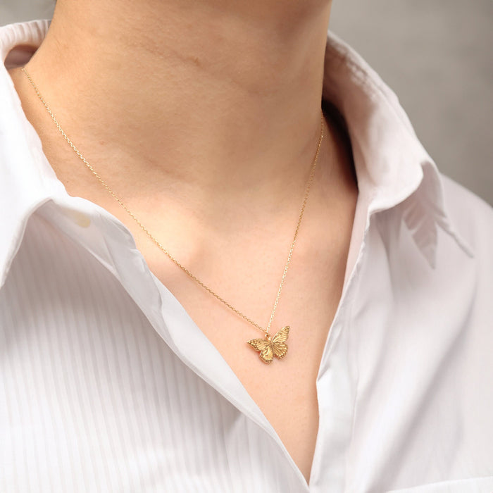 Delicate 14k Gold Butterfly Pendant Necklace