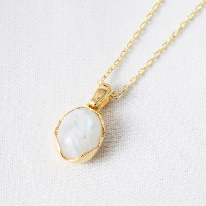 Dainty Moonstone Necklace