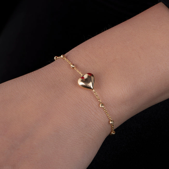 Delicate Gold Heart Bracelet