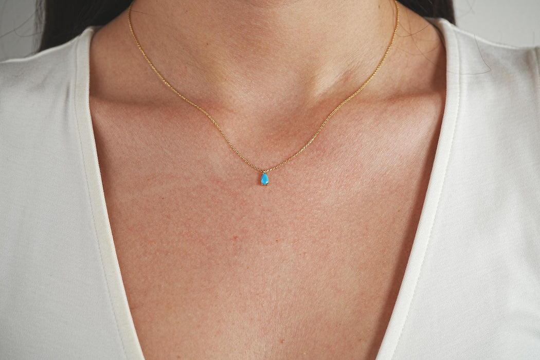 Elegant 14k Gold Teardrop Turquoise Pendant Necklace